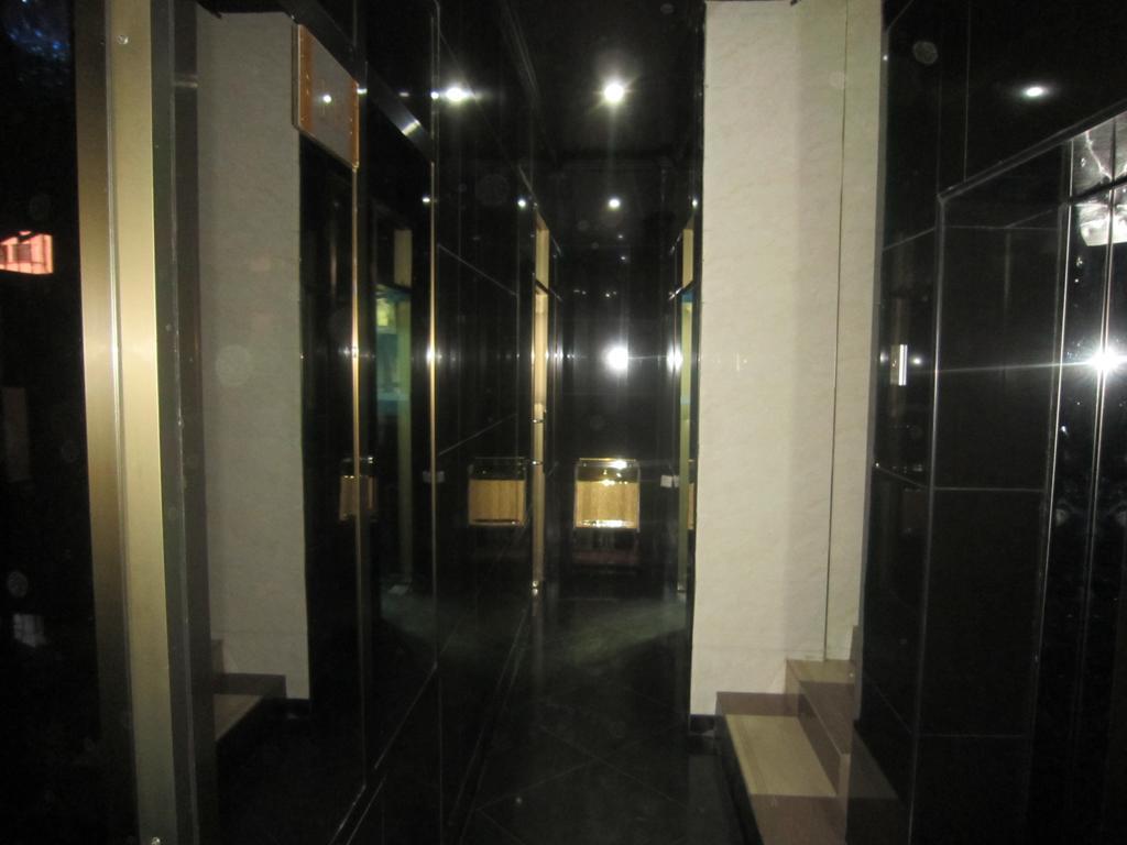 Butterfly Hotel Dar es Salaam Exterior photo