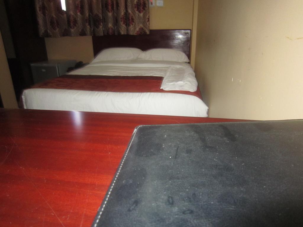 Butterfly Hotel Dar es Salaam Room photo