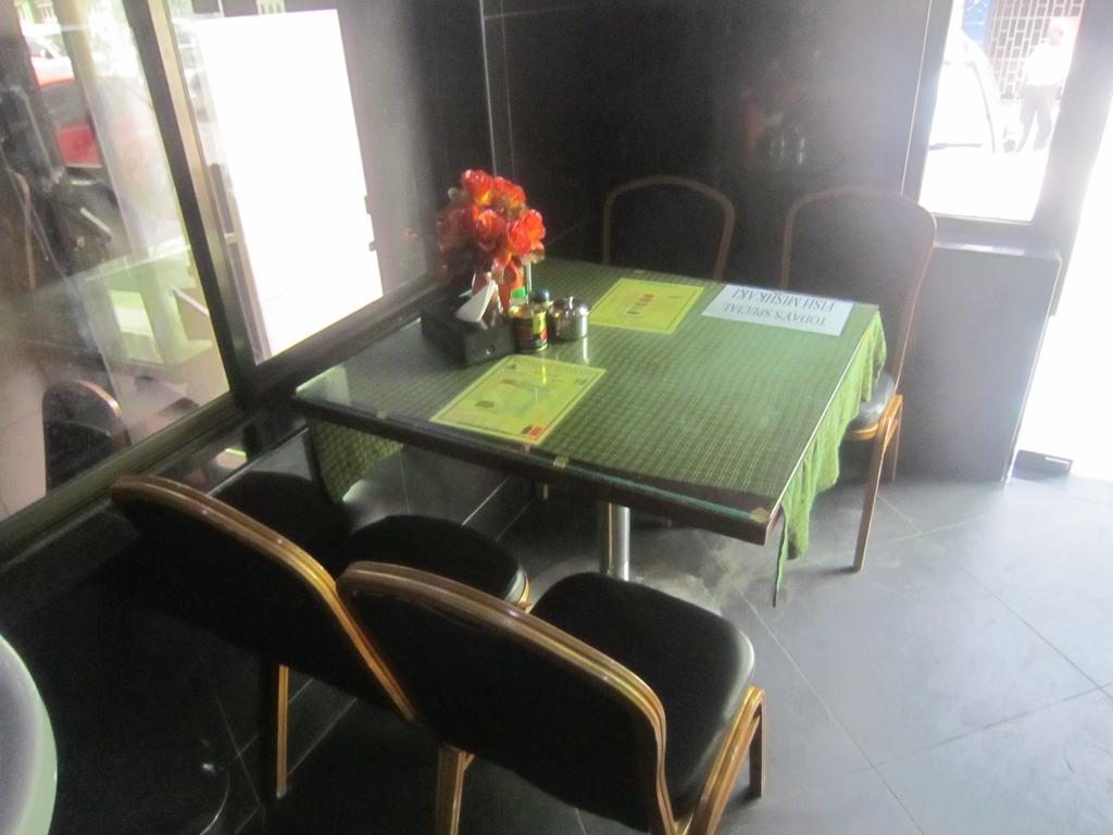 Butterfly Hotel Dar es Salaam Exterior photo